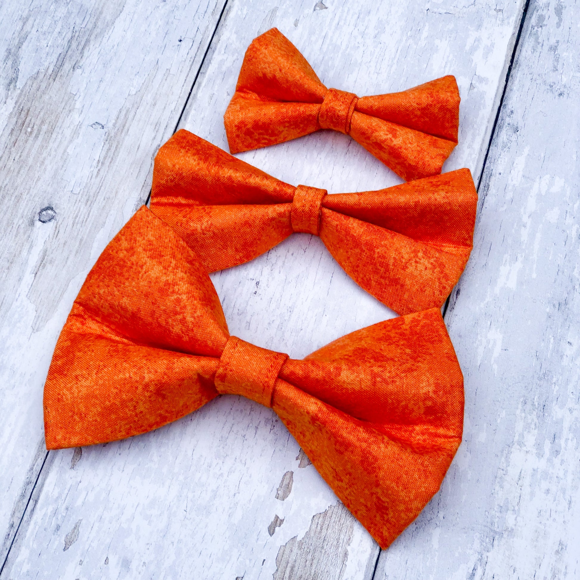 HETTY AND HUXLEY ORANGE FIRE BOW TIES