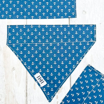 HETTY AND HUXLEY FABRIC BLUE ANCHORS BANDANA