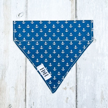 HETTY AND HUXLEY FABRIC BLUE ANCHORS SMALL BANDANA