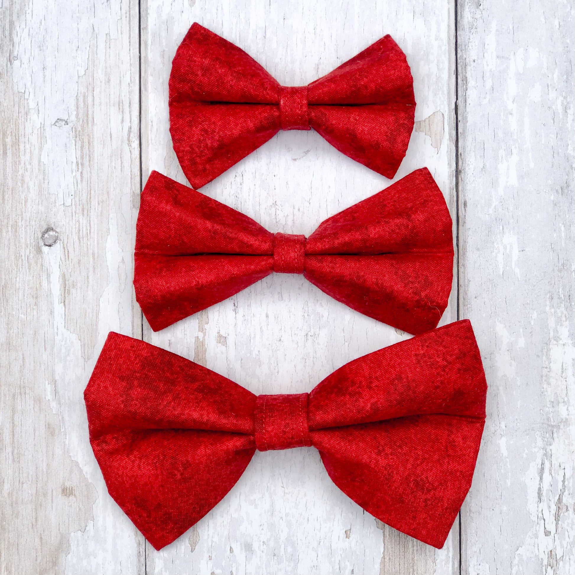 HETTY AND HUXLEY CHERRY RED BOW TIES