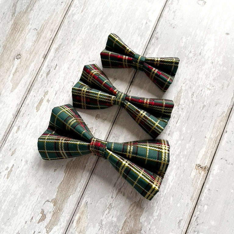 Christmas Green Tartan Pet Bow / Bow Tie