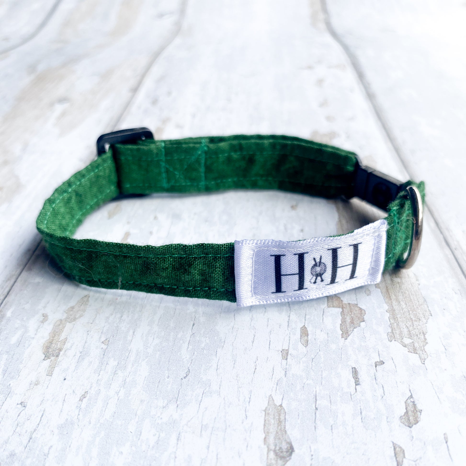 HETTY AND HUXLEY FOREST GREEN CAT COLLAR