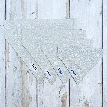 HETTY AND HUXLEY GREY FLORAL BANDANAS