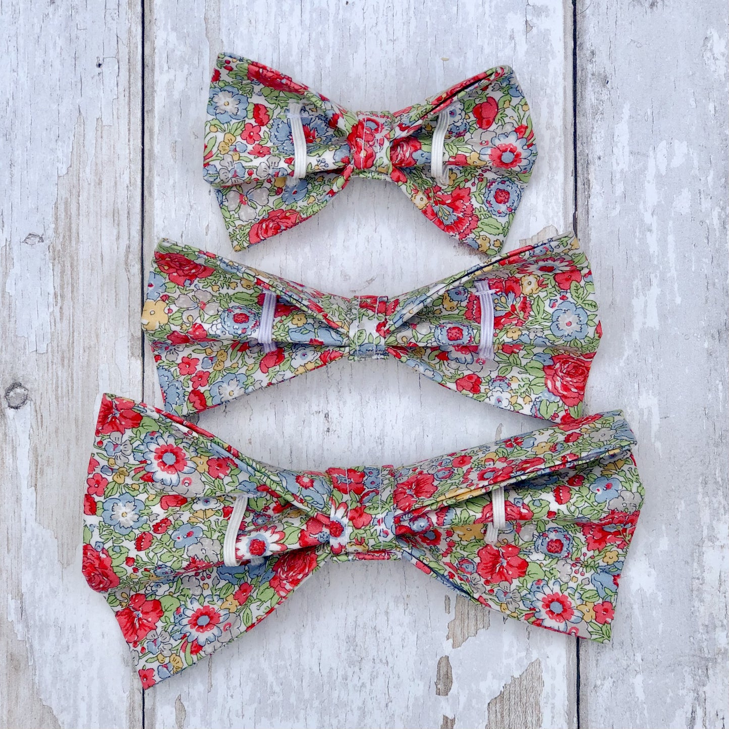 HETTY AND HUXLEY LIBERTY FLORAL BOW TIES