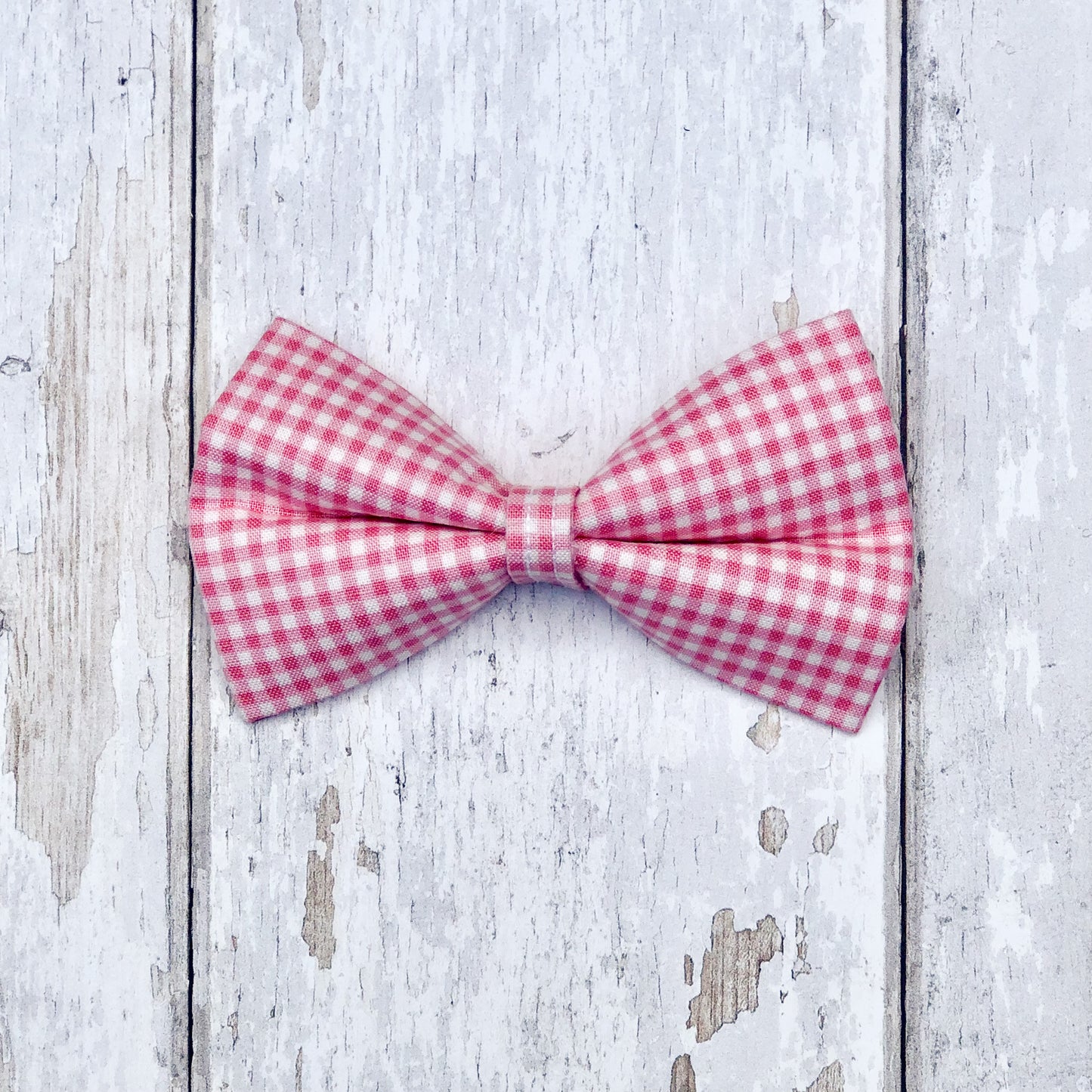 HETTY AND HUXLEY PINK GINGHAM MEDIUM BOW TIE