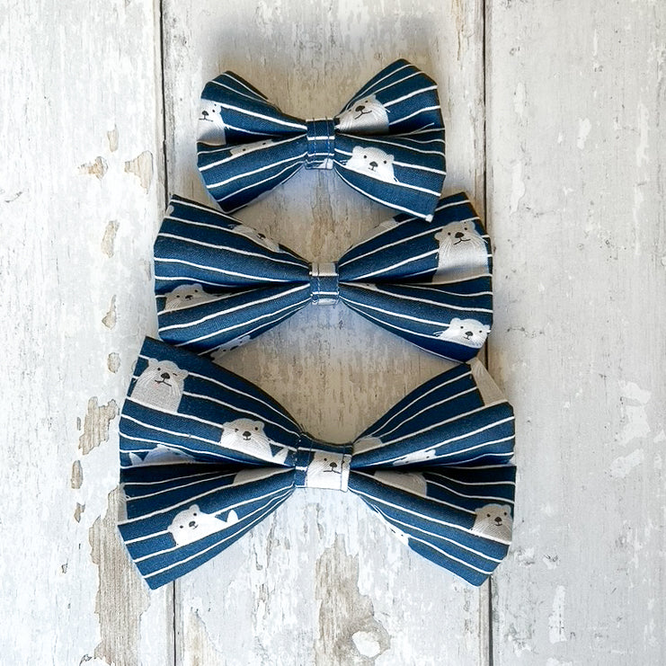 Navy Otter Pet Bow / Bow Tie