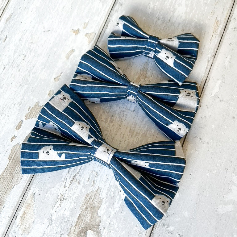 Navy Otter Pet Bow / Bow Tie