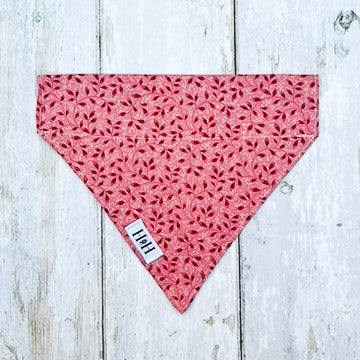 HETTY AND HUXLEY PINK WITH RED LEAVES BANDANA MEDIUM