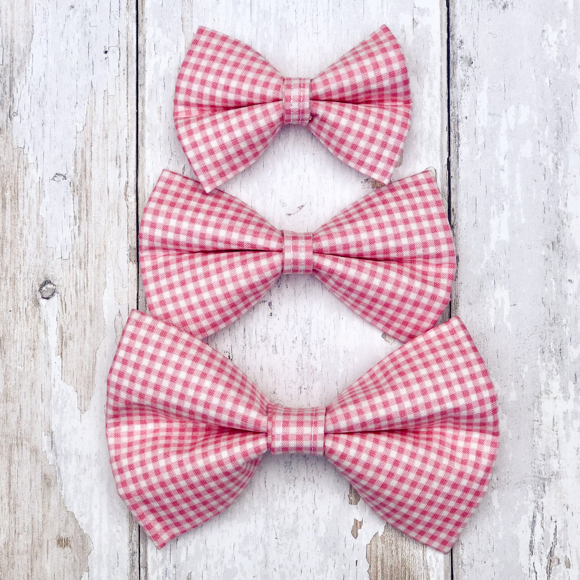 HETTY AND HUXLEY PINK GINGHAM BOW TIES