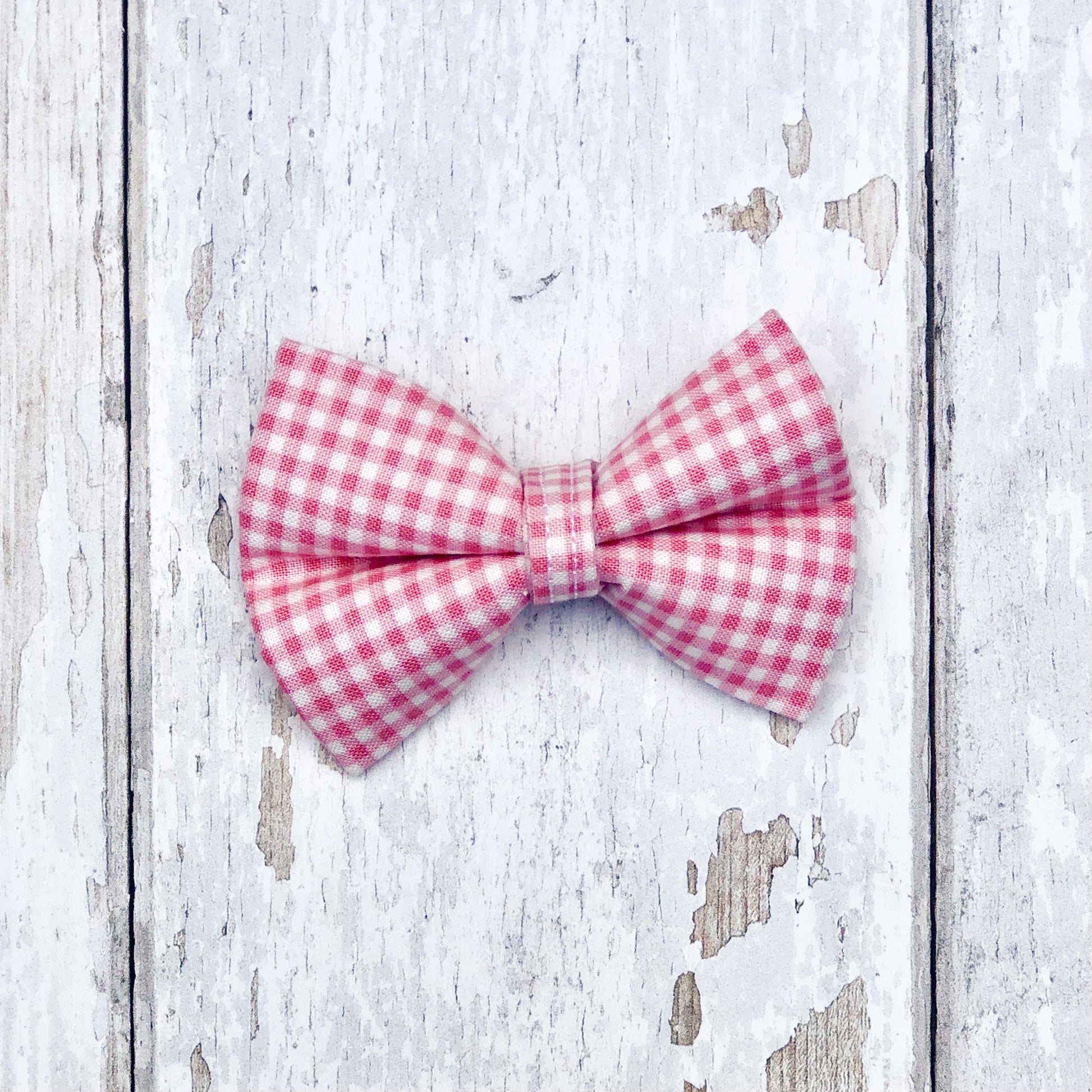 HETTY AND HUXLEY PINK GINGHAM SMALL BOW TIE