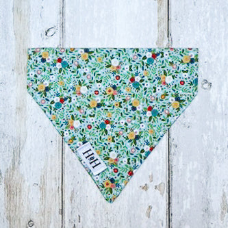 HETTY AND HUXLEY TEAL FLORAL BANDANA SMALL