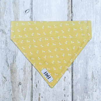 HETTY AND HUXLEY YELLOW DAFFODIL BANDANA MEDIUM